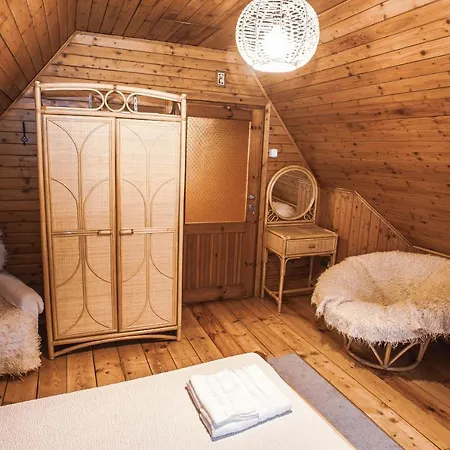 Villa Dom Wakacyjny Nad Jeziorem - Zarnowka *